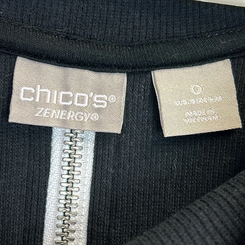 Chico’s Zenergy Black White Sweater With Zippered Detail On Back